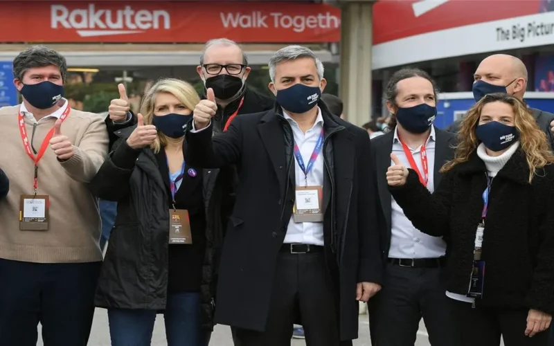 فونت يهاجم لابورتا على خلفية أزمة بوسكيتس في انتخابات رئاسة برشلونة